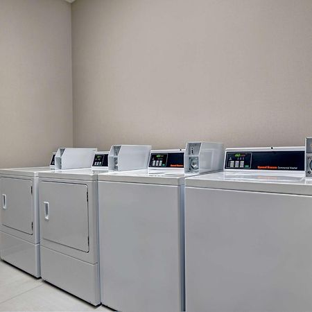 Hilton Garden Inn Madison Huntsville Airport Esterno foto