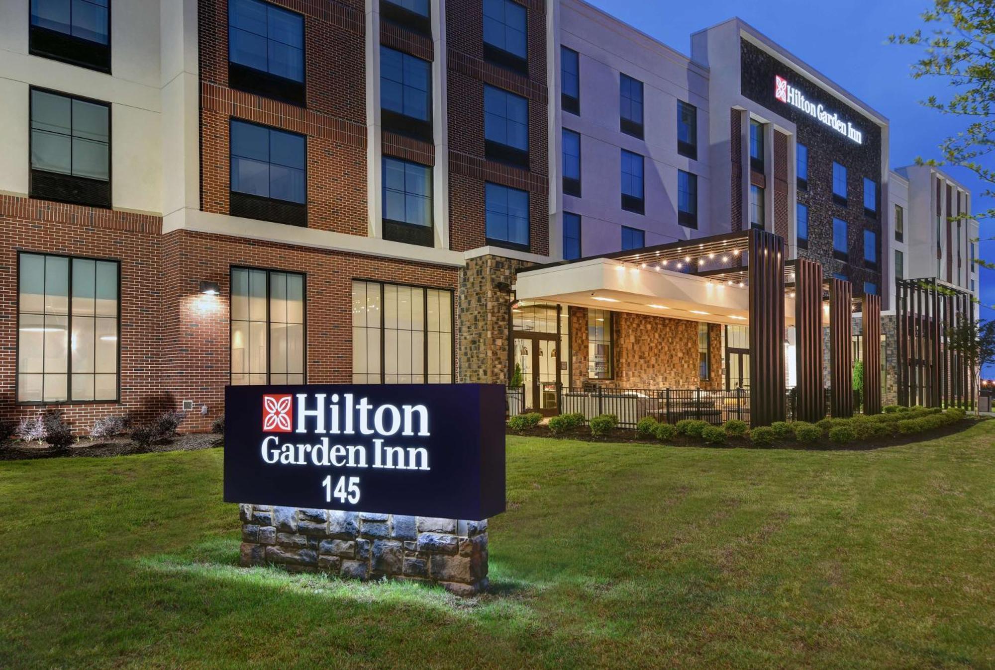 Hilton Garden Inn Madison Huntsville Airport Esterno foto